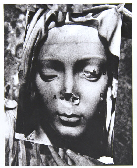 L’altra Veronica (Ecce Mulier) [The Other Veronica (Behold the Woman)], 1992, photomechanical print on canvas, 13 5/8 x 10 3/8 in. (34.61 x 26.35 cm.). Pomona College Collection. Gift of the artist. 