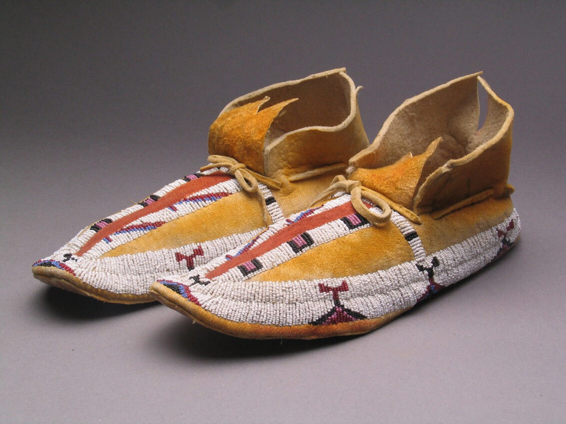 Unknown Arapaho or another South Plains Tribe, Moccasins, c. 1910 