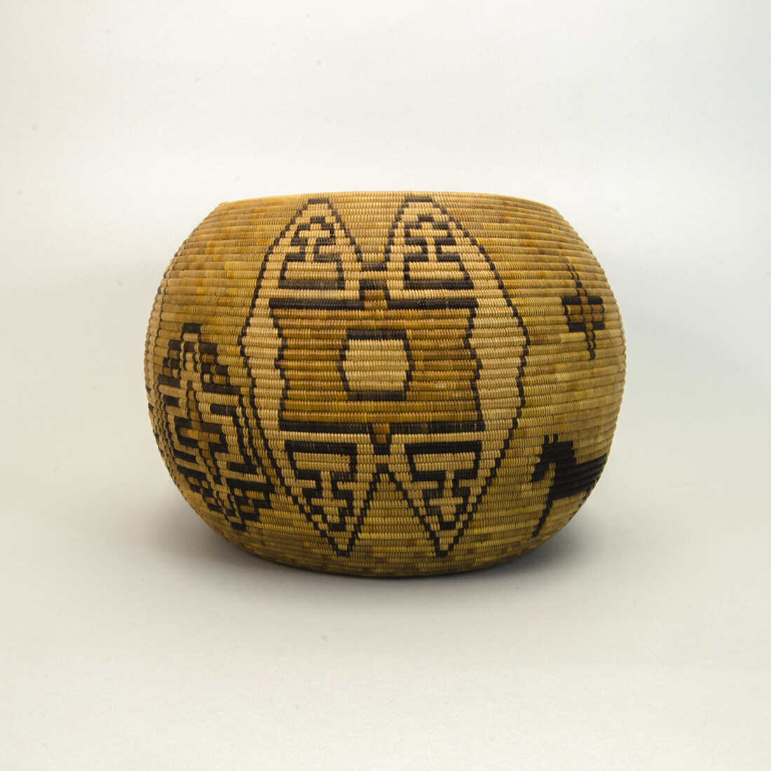 The Native American Collection | Pomona Museum