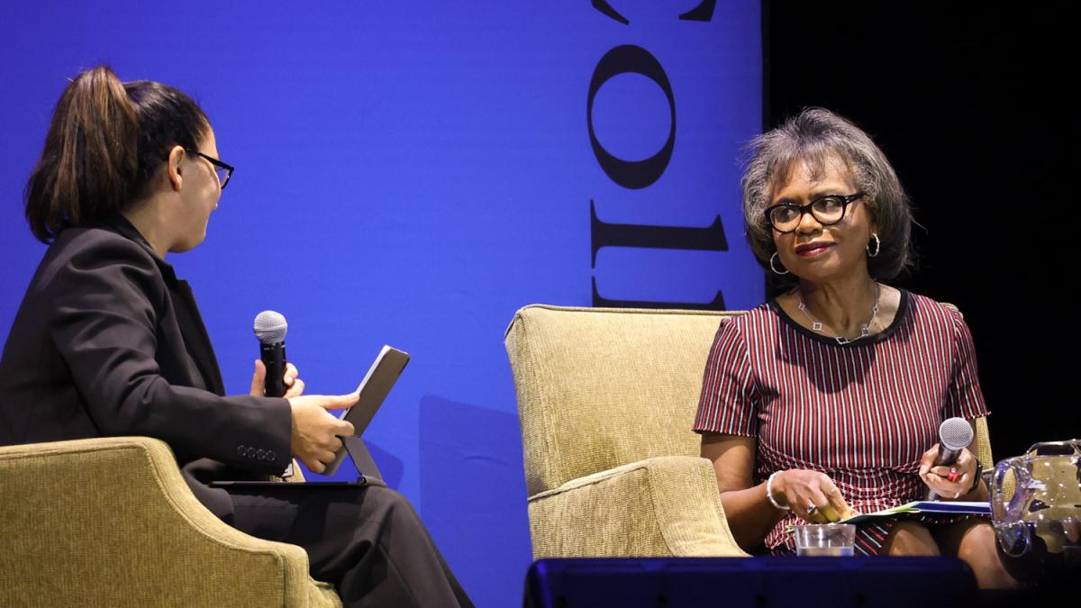 This year’s Payton Lecture welcomed Anita Hill and coincided with Family Weekend. An advocate for equality and civil rights, Hill had a conversation with Professor Kyla Wazana Tompkins.