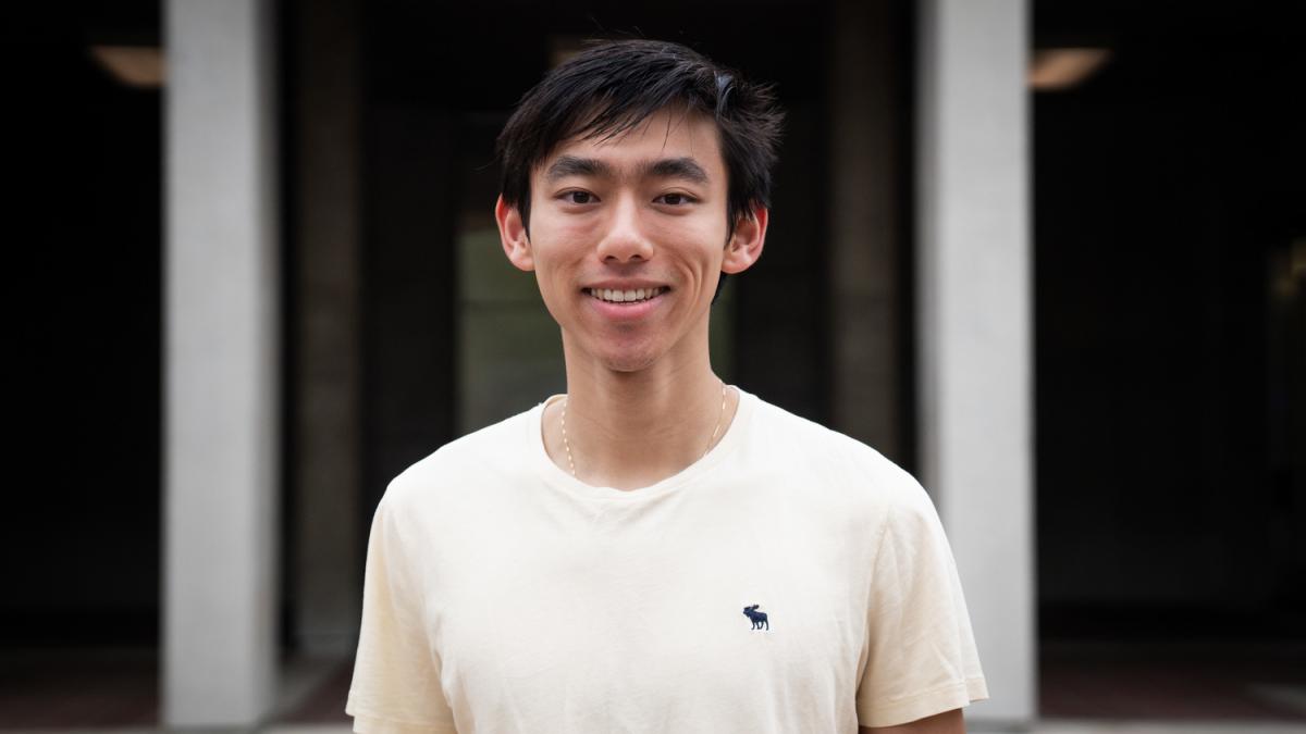 Daniel Gao '25