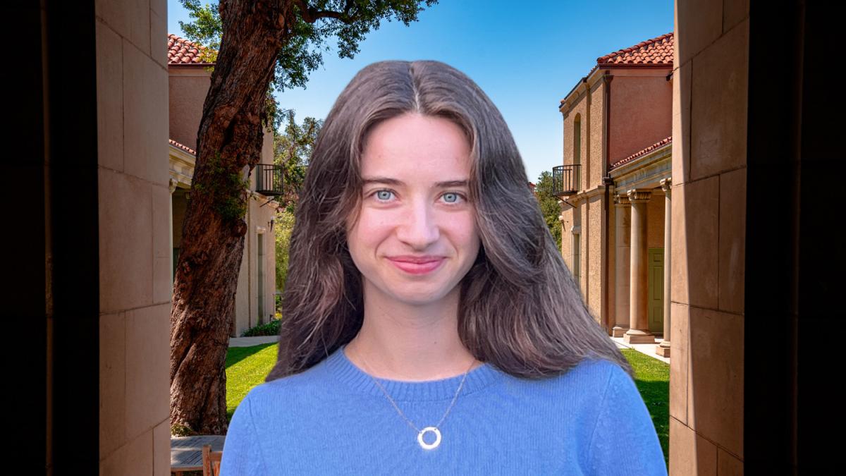 Emma Grace Howlett '24