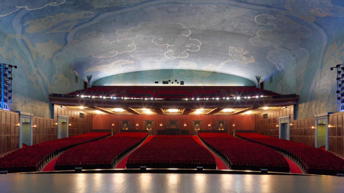 wideshot of Big Bridges Auditorium