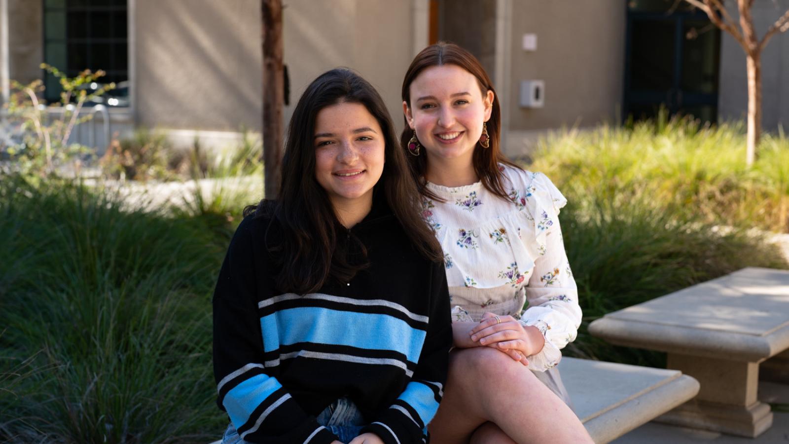 Sara Garza Gonzalez ’25 and Valentina Liberman ’25 