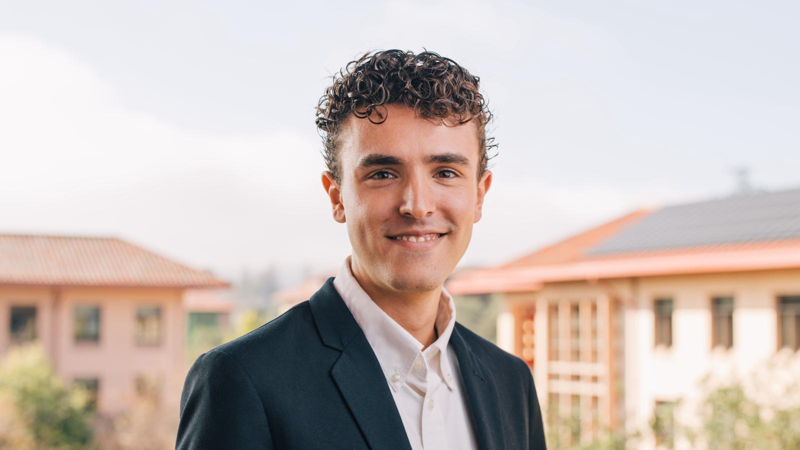 A portrait of Yannai Kashtan '20
