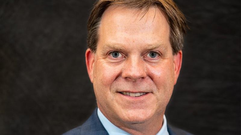 Headshot of Bob Gaines