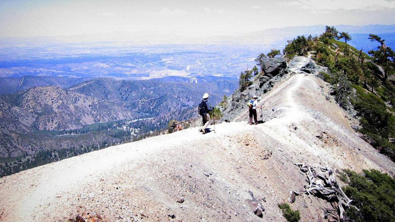 Prof. Alfred Kwok Memorial Baldy Hike Pomona College in Claremont