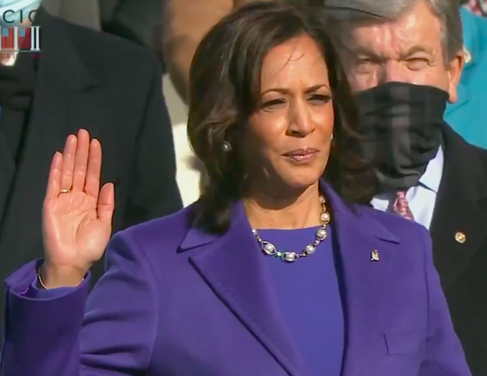 Vice President Kamala Harris takes oath of office