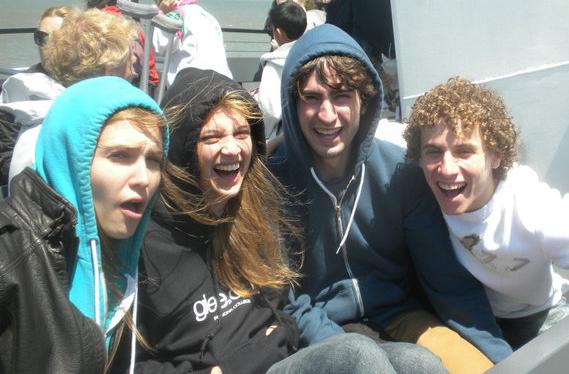 2011-glee-tour-san-francisco-boat-tour