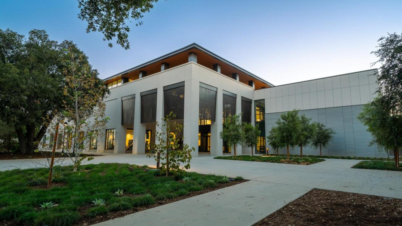 The Center for Athletics, Recreation and Wellness Exterior Photo