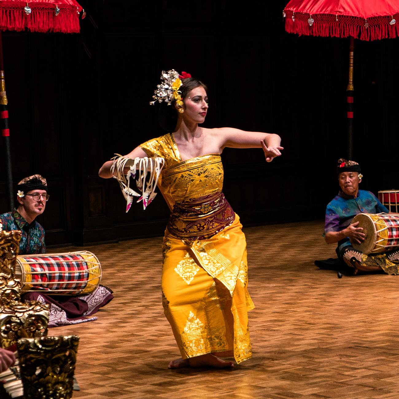 Balinese dance performance
