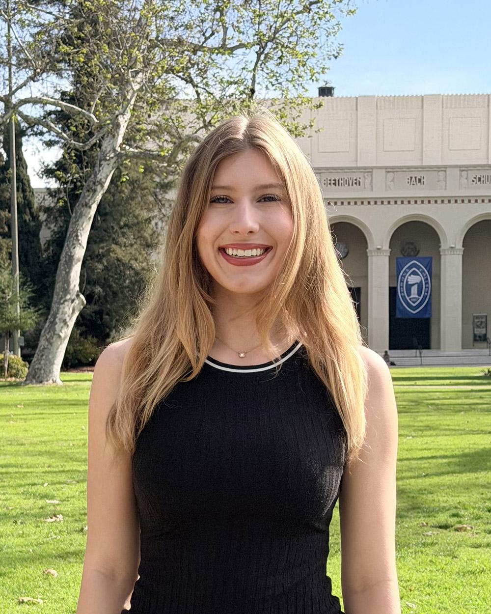 Adelina Grotenhuis ’28