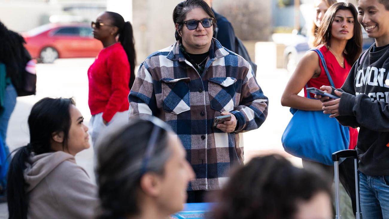 Zeann Firmeza ’26 (left) says the RA role has grown her collaboration skills, and Professionalism and Pastries was a prime example of how to put those skills into action. 