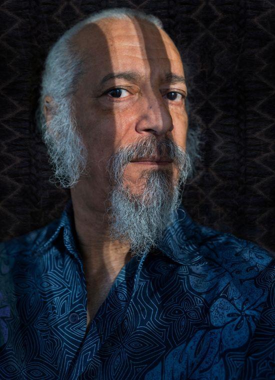 Stephen Marc headshot