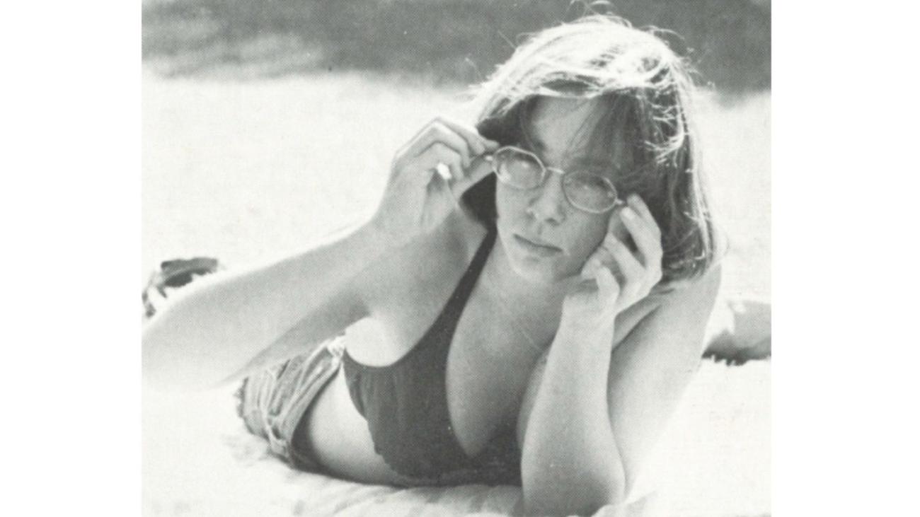 Schaff in metate photo on Walker Beach