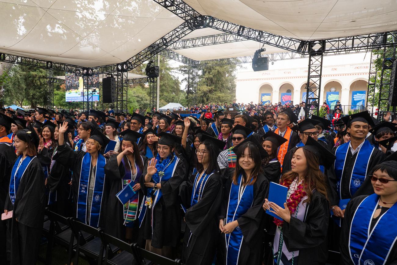 The graduating class thanks their people.