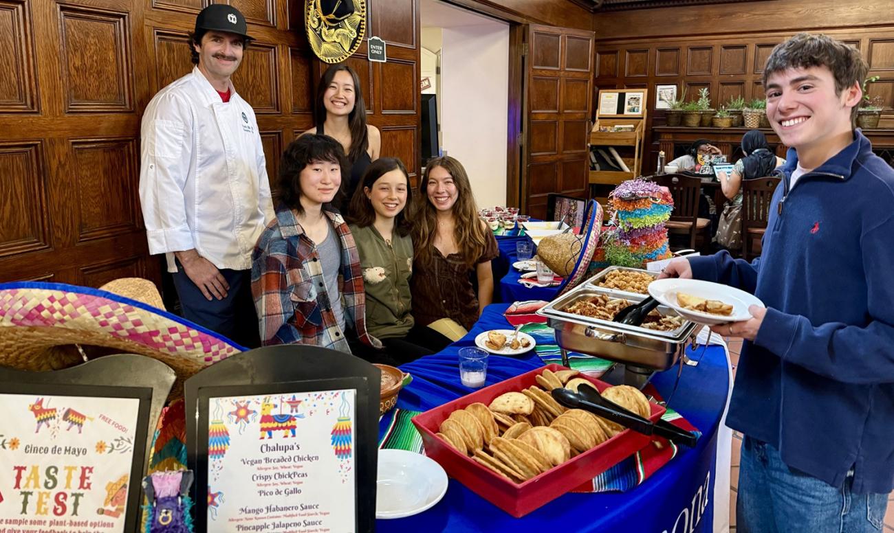 Students and chef in Frary Dining Hall at tasting event