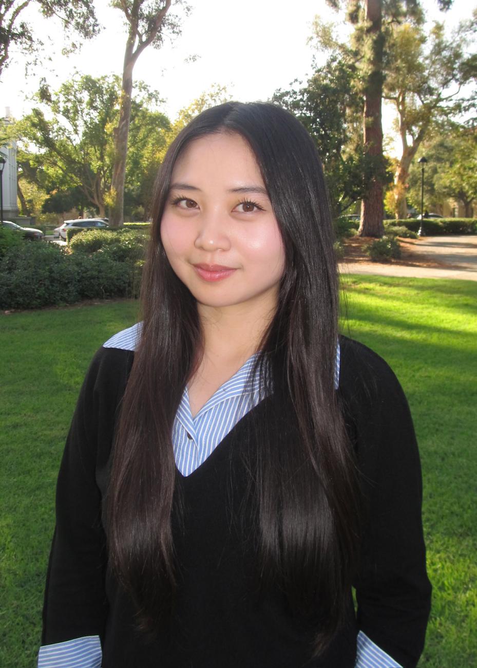 Vicki Cao ’27