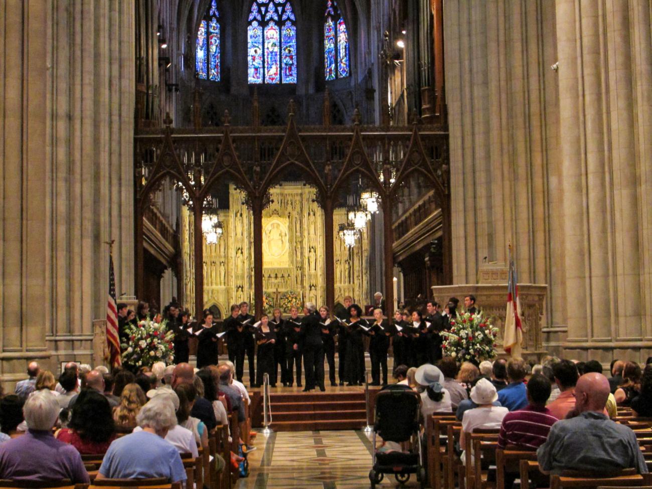 Pomona College Glee Club 2019 Washington National Cathedral