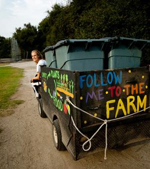 farm compost cart