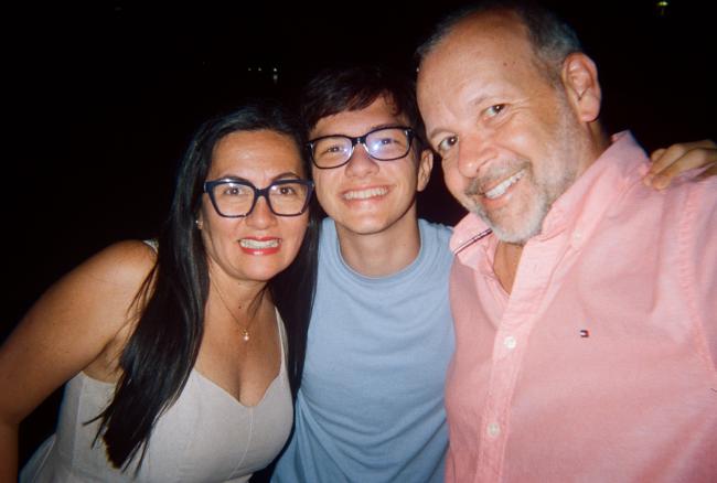 Parents and a student in a selfie