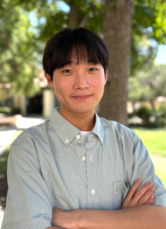 Roy Shin ’28