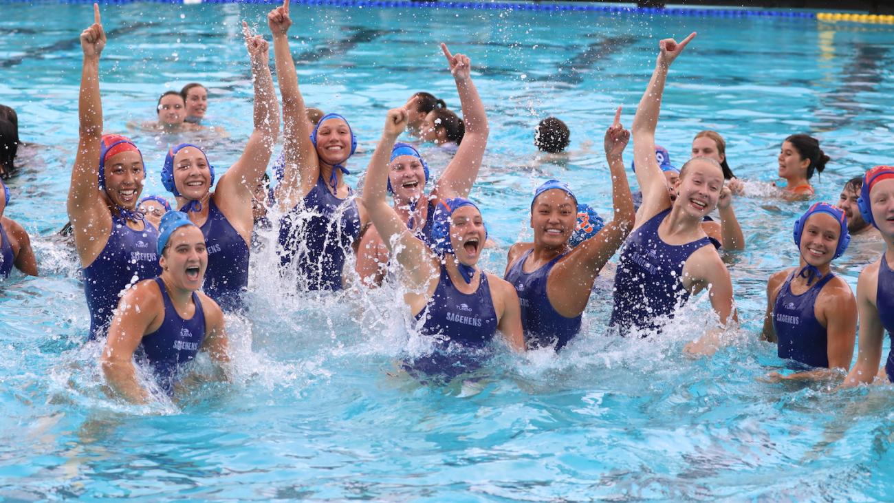 Sagehens in pool celebrating national title