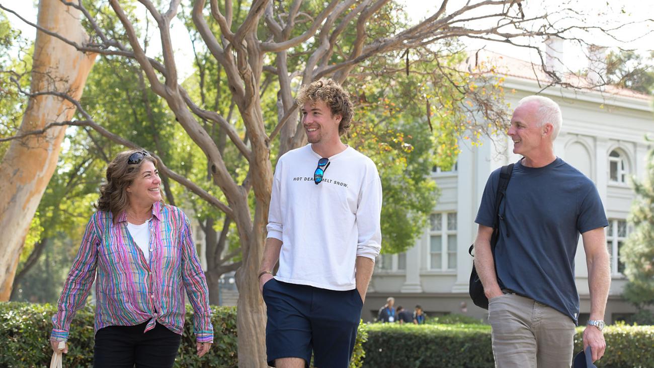 The Riley family take a stroll around campus over Family Weekend