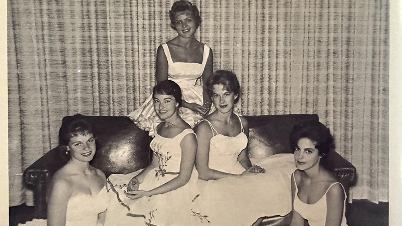 Pomona homecoming royalty photo with Barbara Neukom Bohn