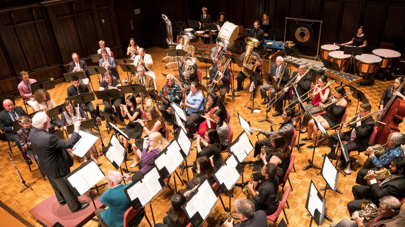 Pomona College Band 2