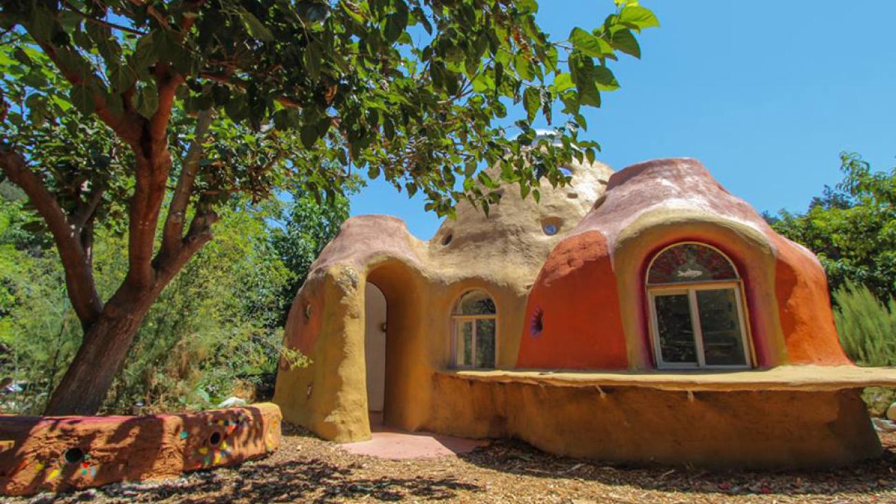 superadobe Earth Dome